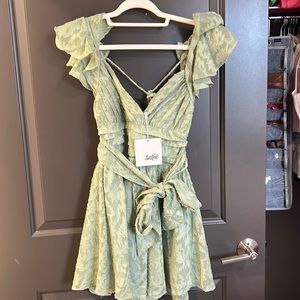 Brand new size AU 6 (XS) Selfie Leslie dress
